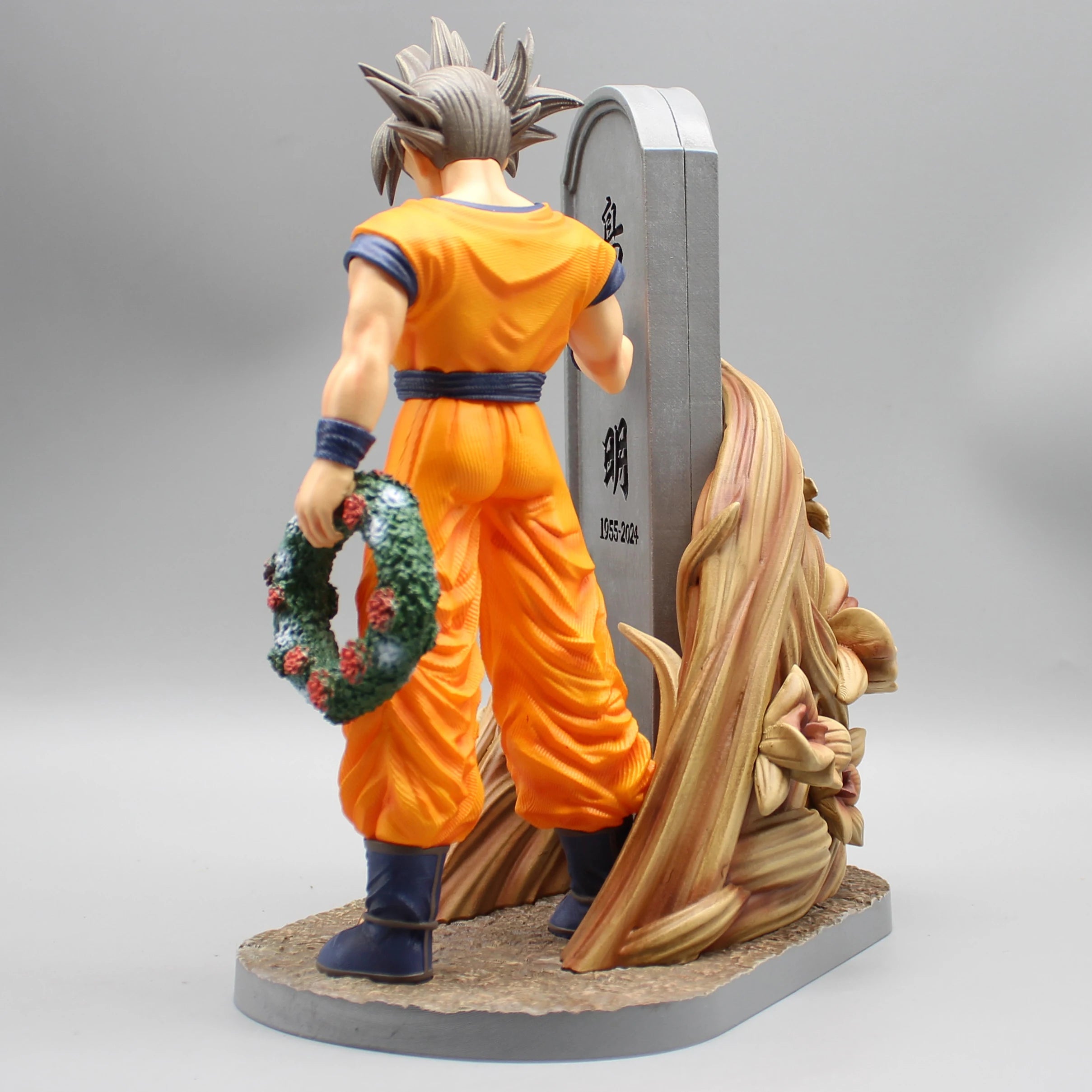 Special Edition Goku figure ft Akira Toriyama