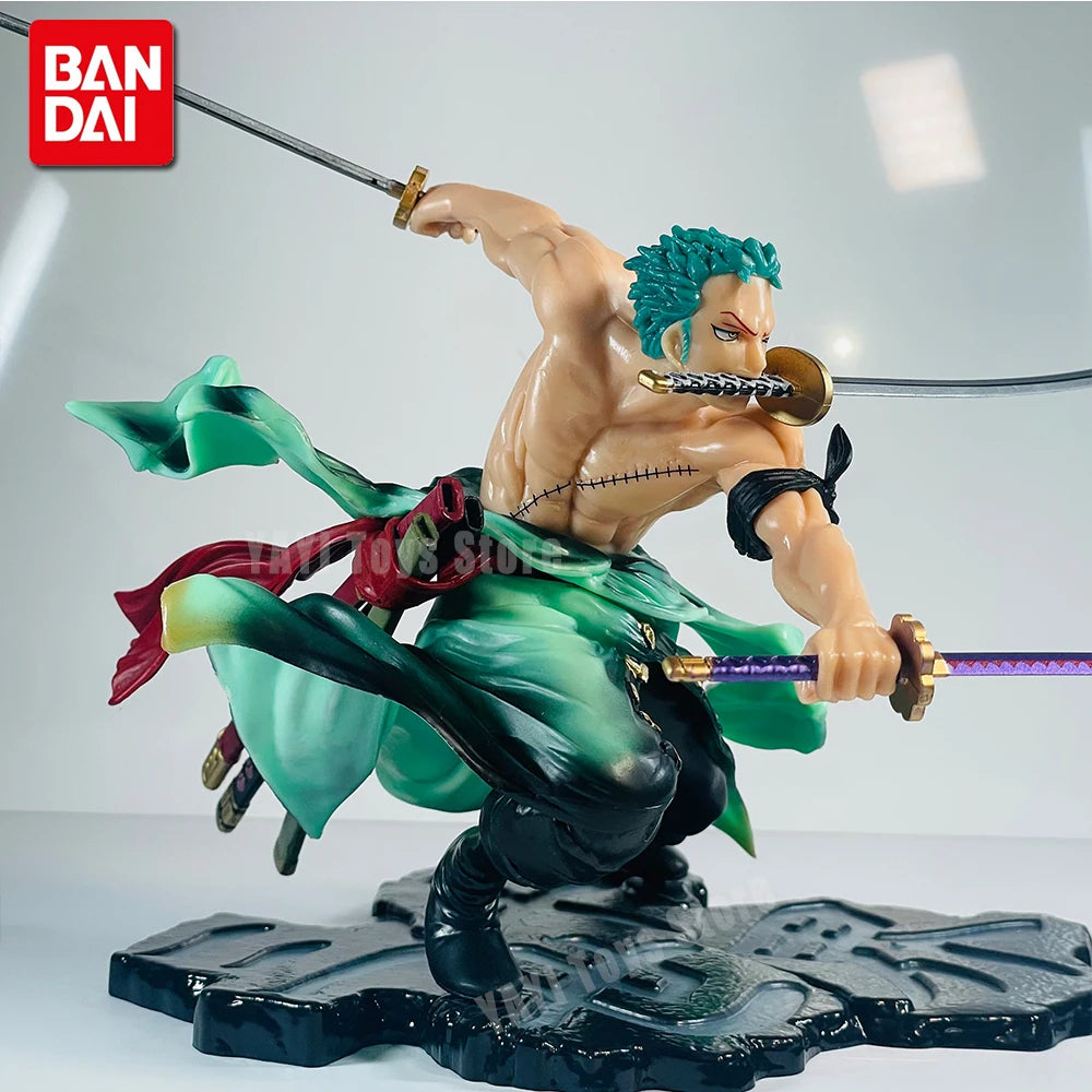 Roronoa Zoro Three-blade Figure